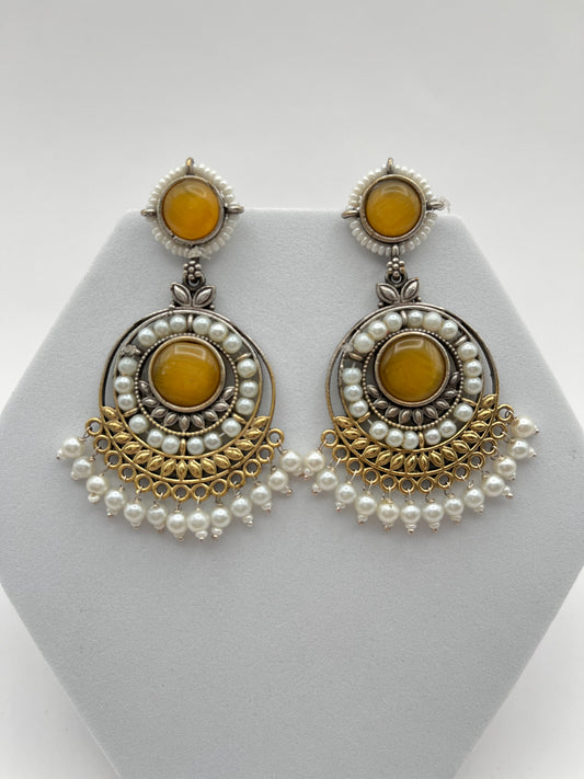 Priyali Yellow Pearl Chandbali