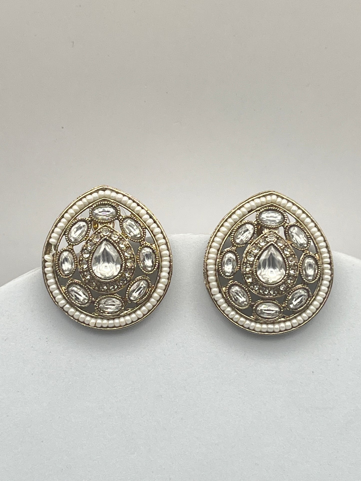 Anika Drop shape White Studs