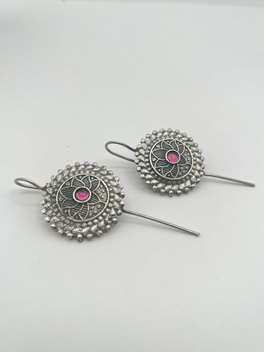 Juhi Pink stone Circle Earcuffs