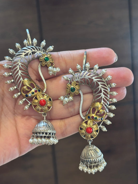 Driti Multi color Pearl Border Earcuffs