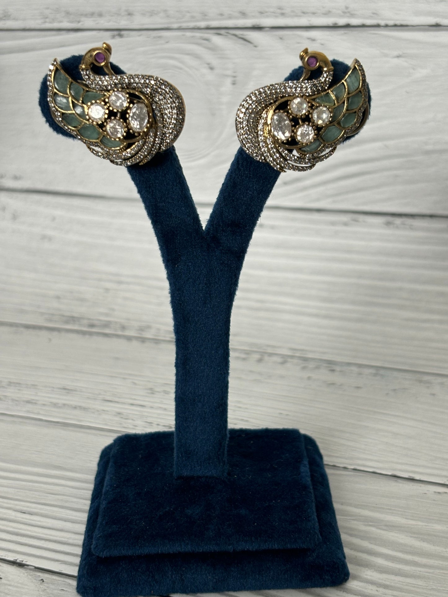 Mayuri Victorian Studs