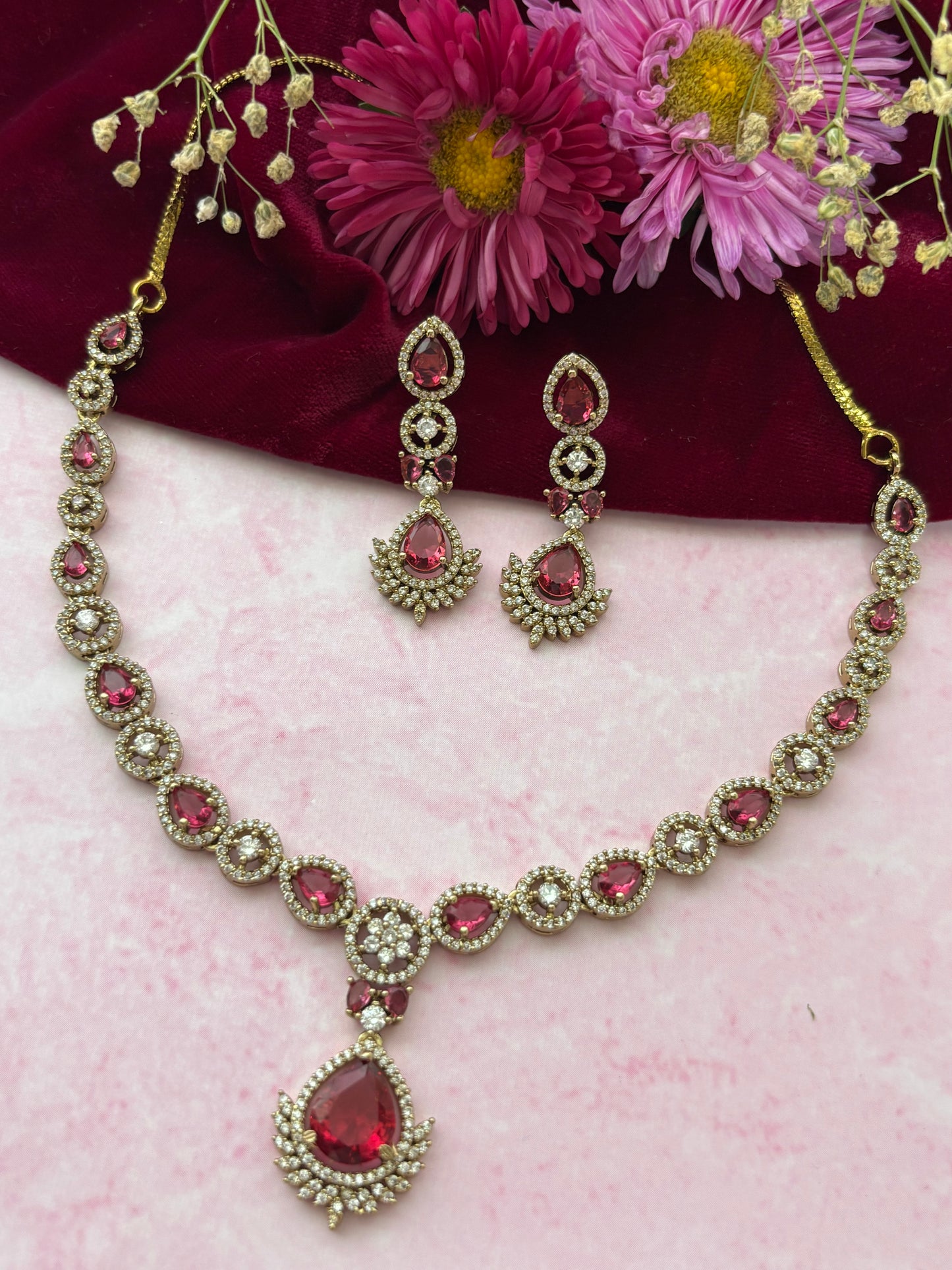 Misha Mehendi polish ruby diamond necklace