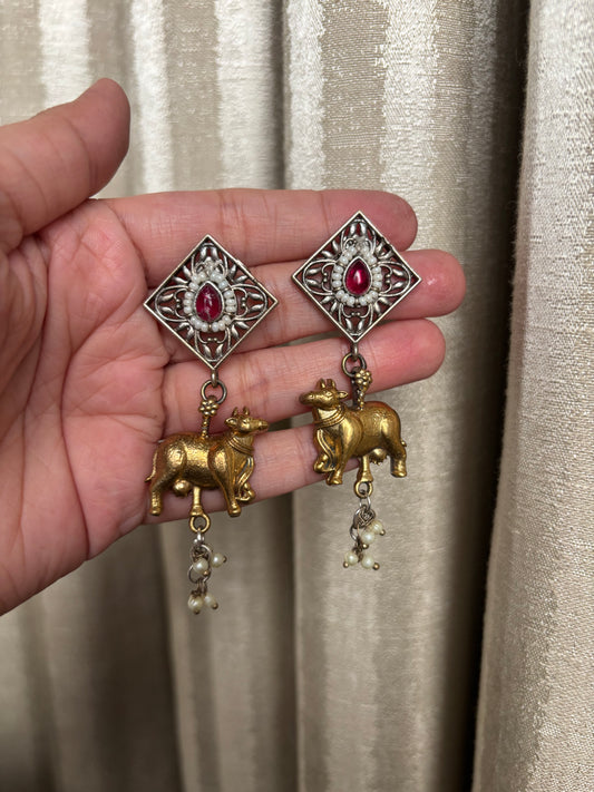 Nivedita Pink Dual Tone Earrings