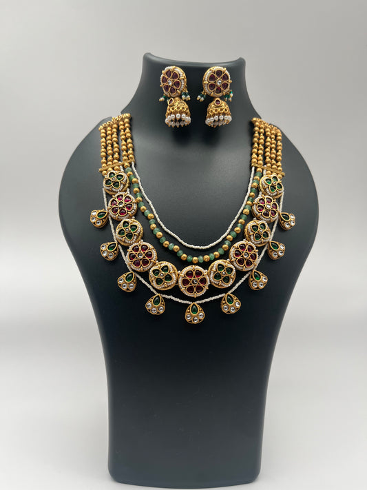 Vamika Red & Green Rajwadi Necklace