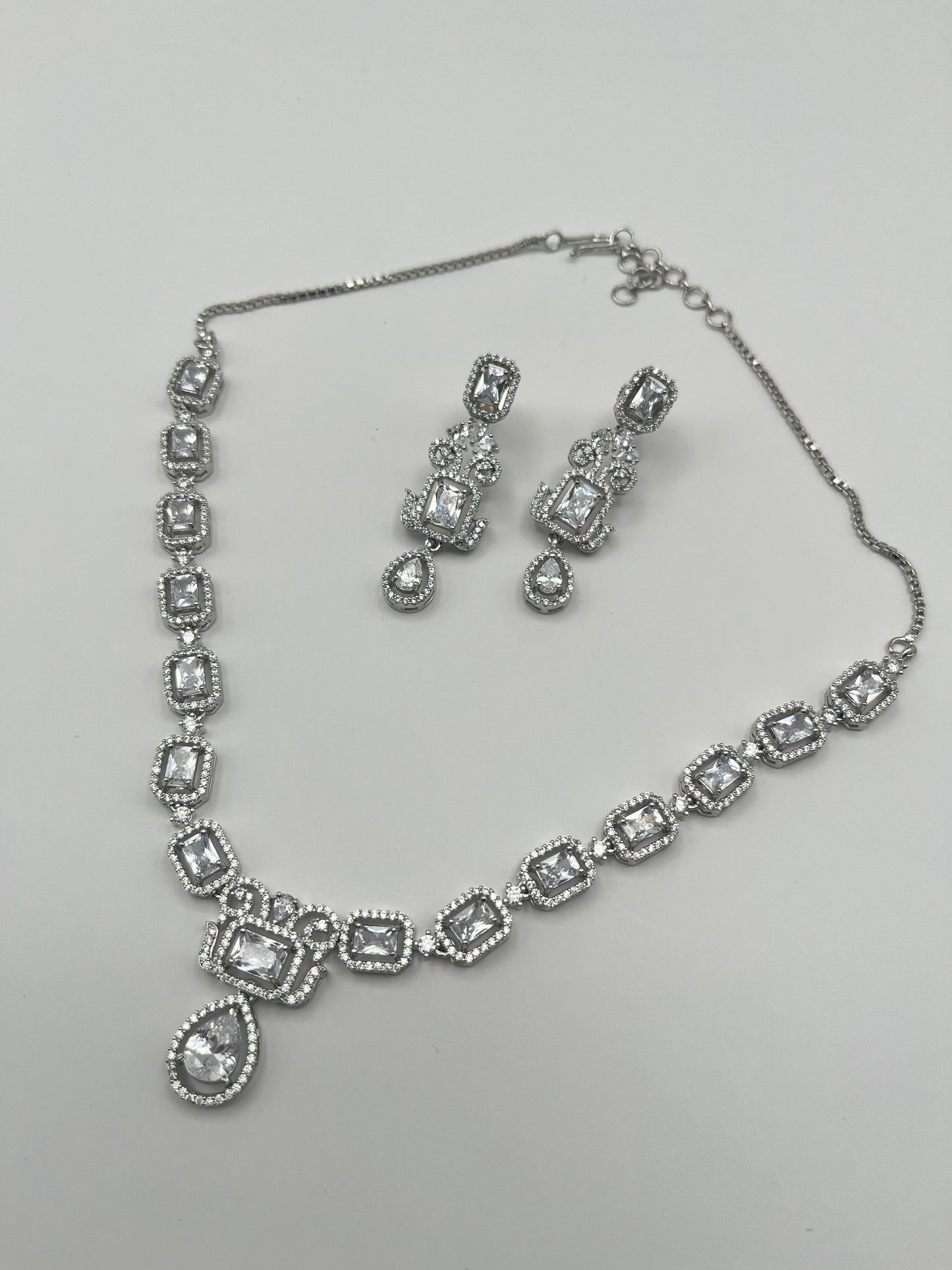 Remi radiant stone diamond necklace