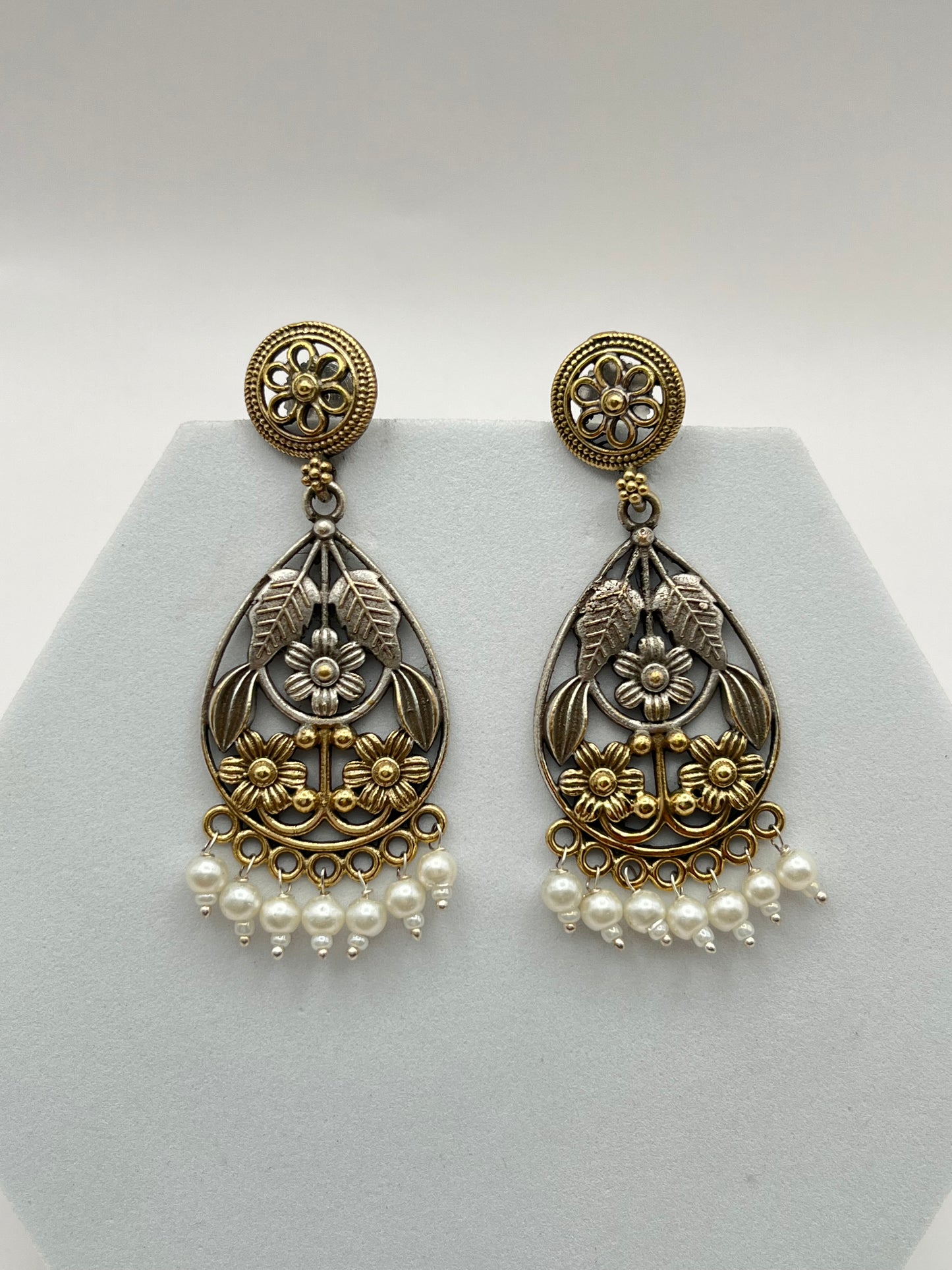 Kashish Dual Tone Earrings
