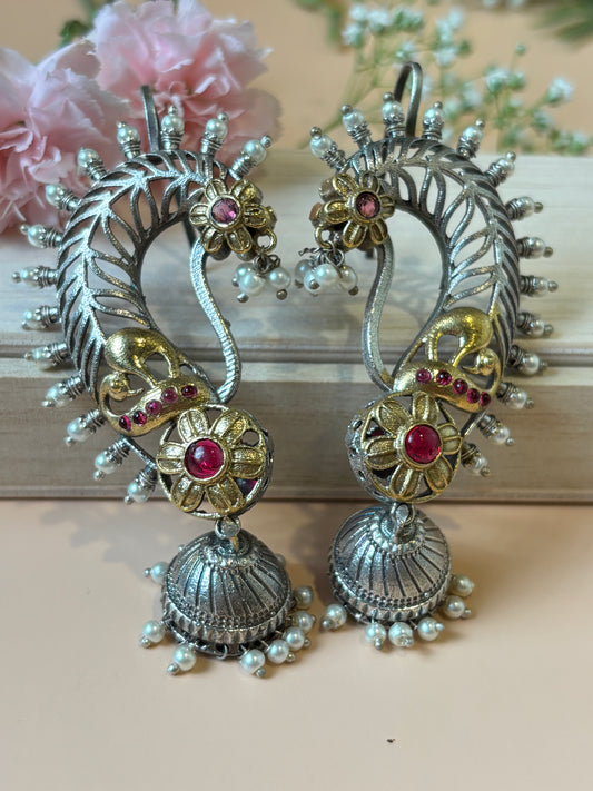 Driti Pink Pearl Border Earcuffs