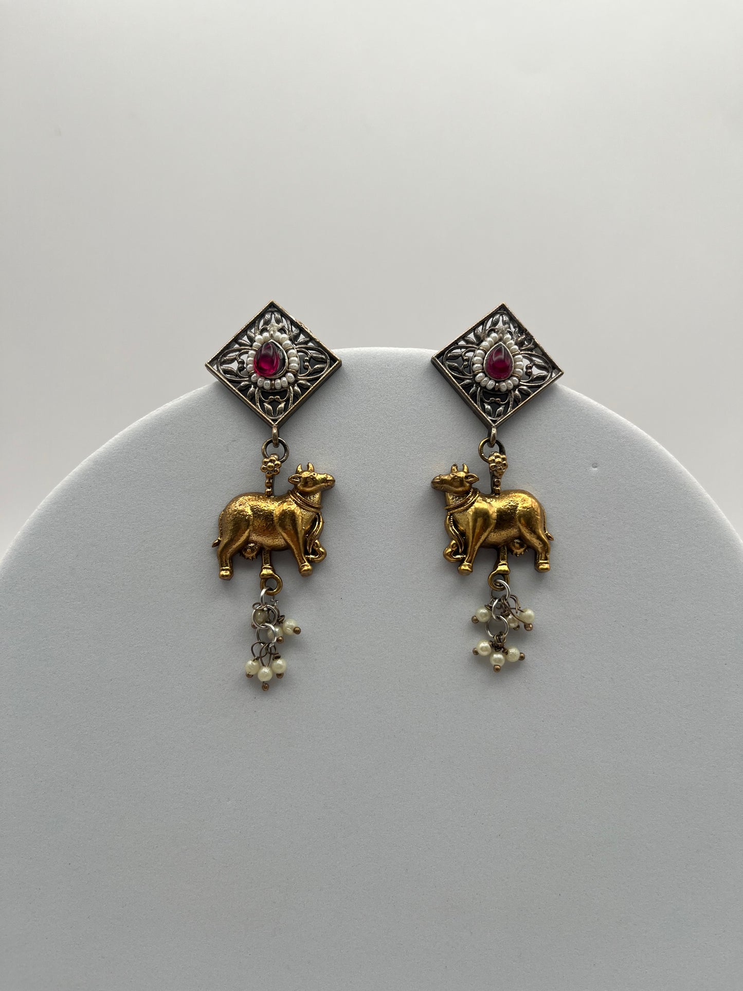 Nivedita Pink Dual Tone Earrings