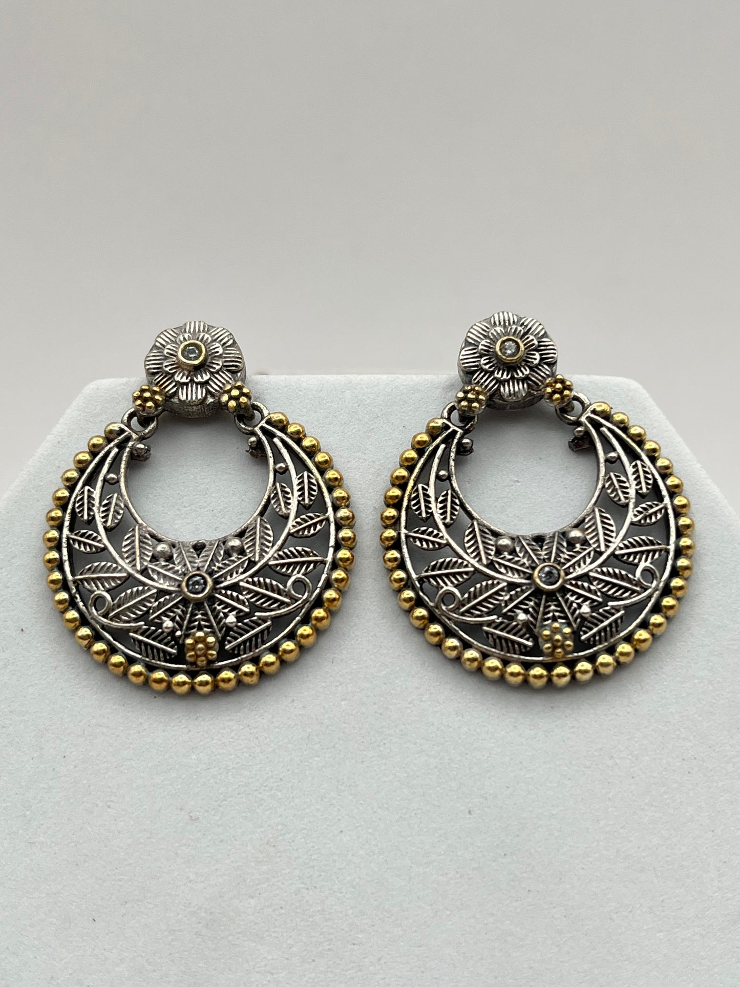Anaya Small dual tone chandbali