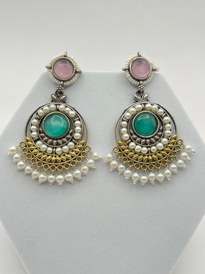 Priyali Sea Green & Pink Pearl Chandbali