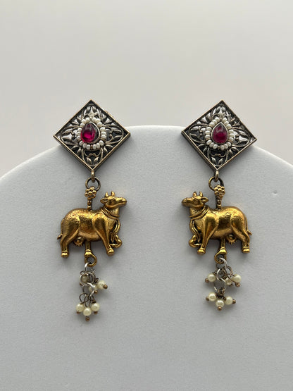 Nivedita Pink Dual Tone Earrings