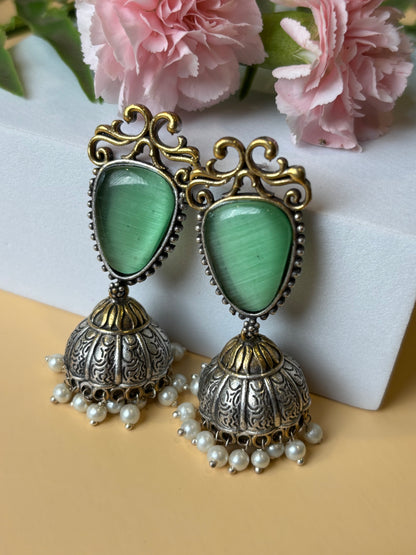 Yamini Dual Tone Green Earring