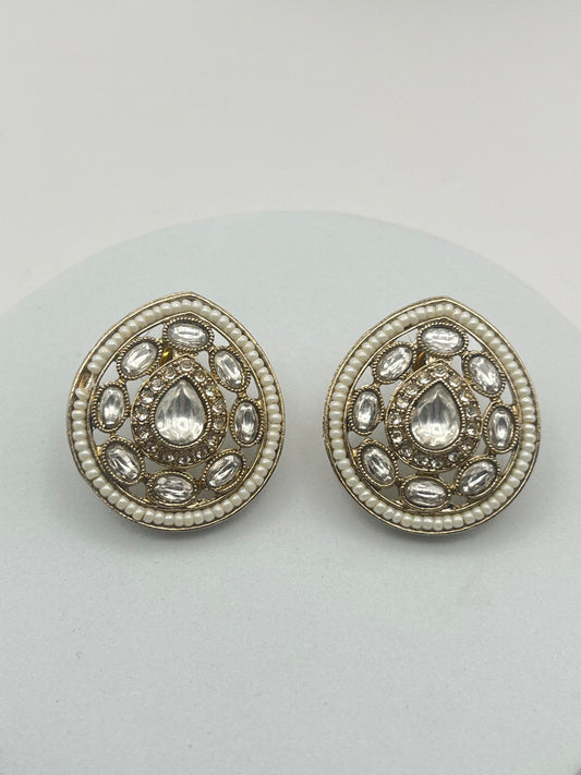 Anika Drop shape White Studs