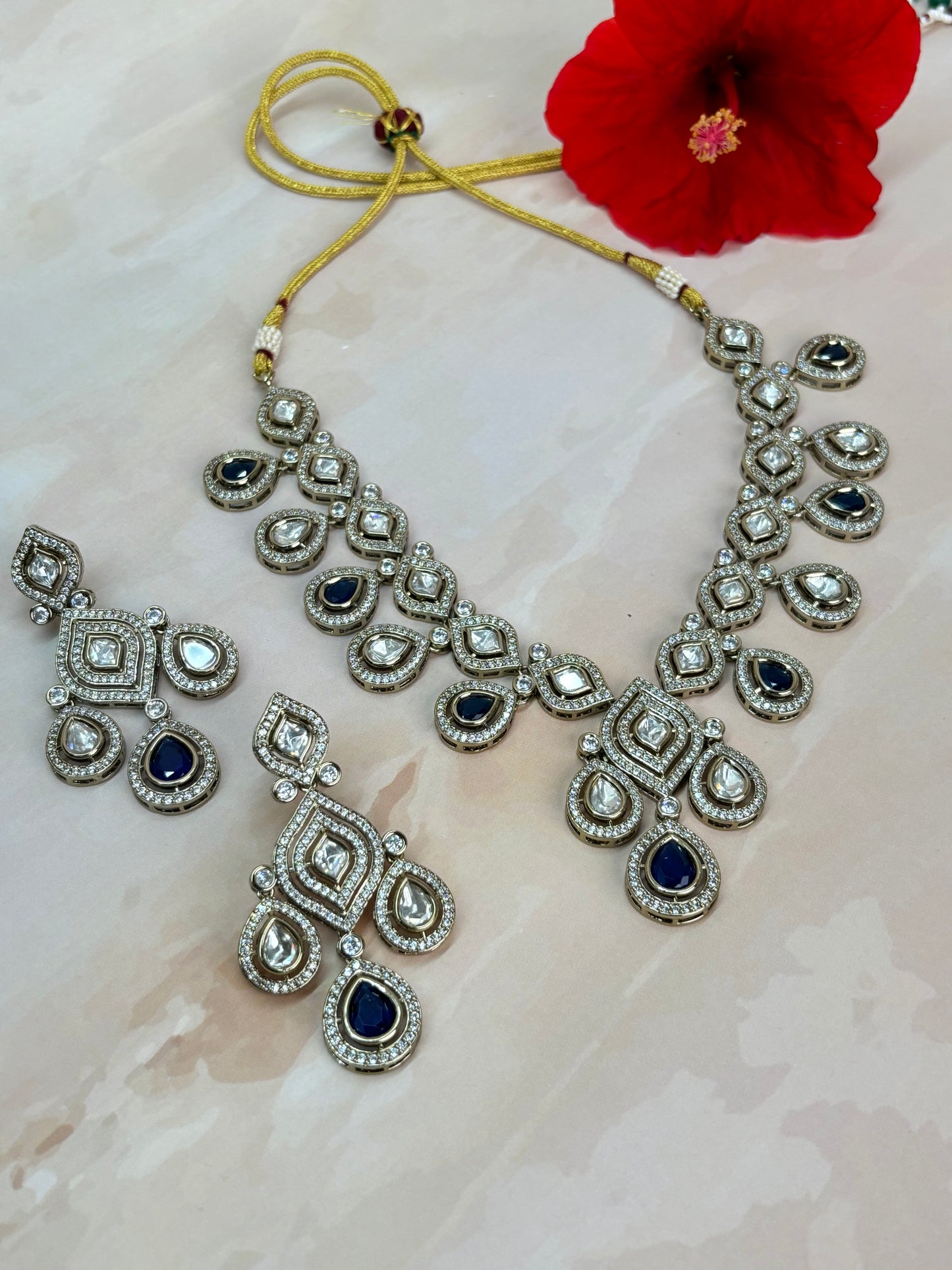 Jivika Sapphire Kundan Necklace Set