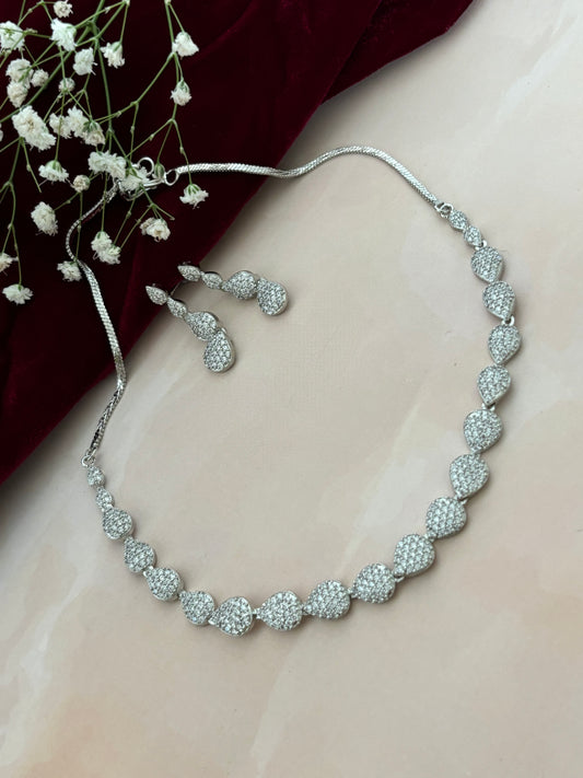 Clara Leaves AD Necklace Set