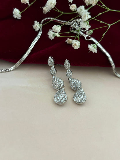 Clara Leaves AD Necklace Set