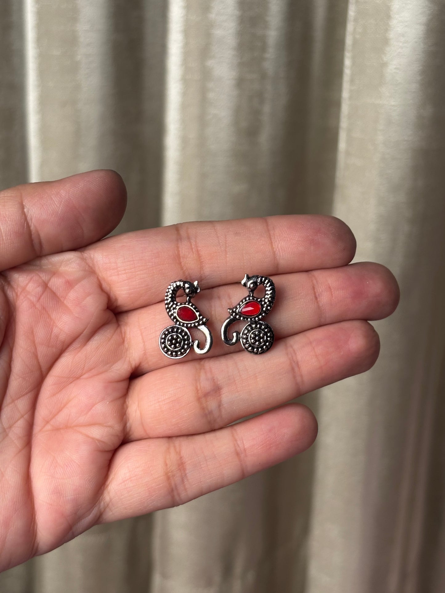 Mayuri Red Oxidized Studs