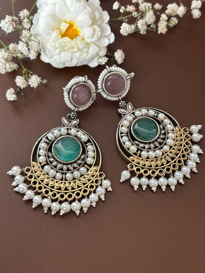 Priyali Sea Green & Pink Pearl Chandbali