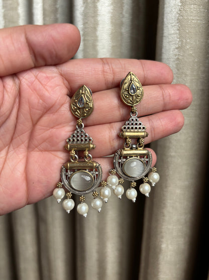 Yuvani Grey Dual Tone Earrings