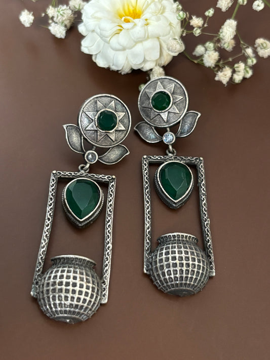 Mihika Green Stone Oxidized Earring