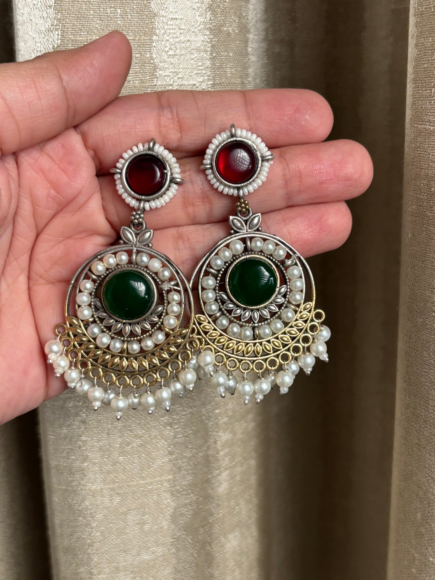 Priyali Red & Green Pearl Chandbali