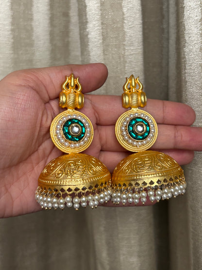 Shivangi Green & Golden Earrings