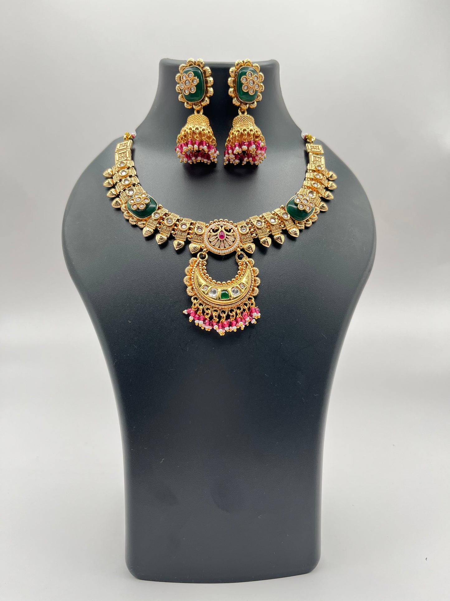 Trisha Antique Green Pink Rajwadi Necklace Set