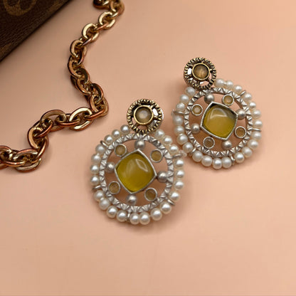 Nirvi Yellow Stone Pearl Earrings